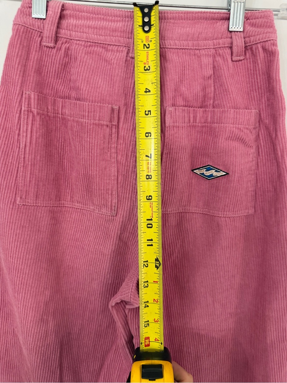 Billabong waist 24 pink wide leg patch pocket crop ankle corduroy pants women’s - Picture 8 of 9
